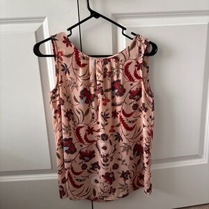 LOFT Outlet Tank